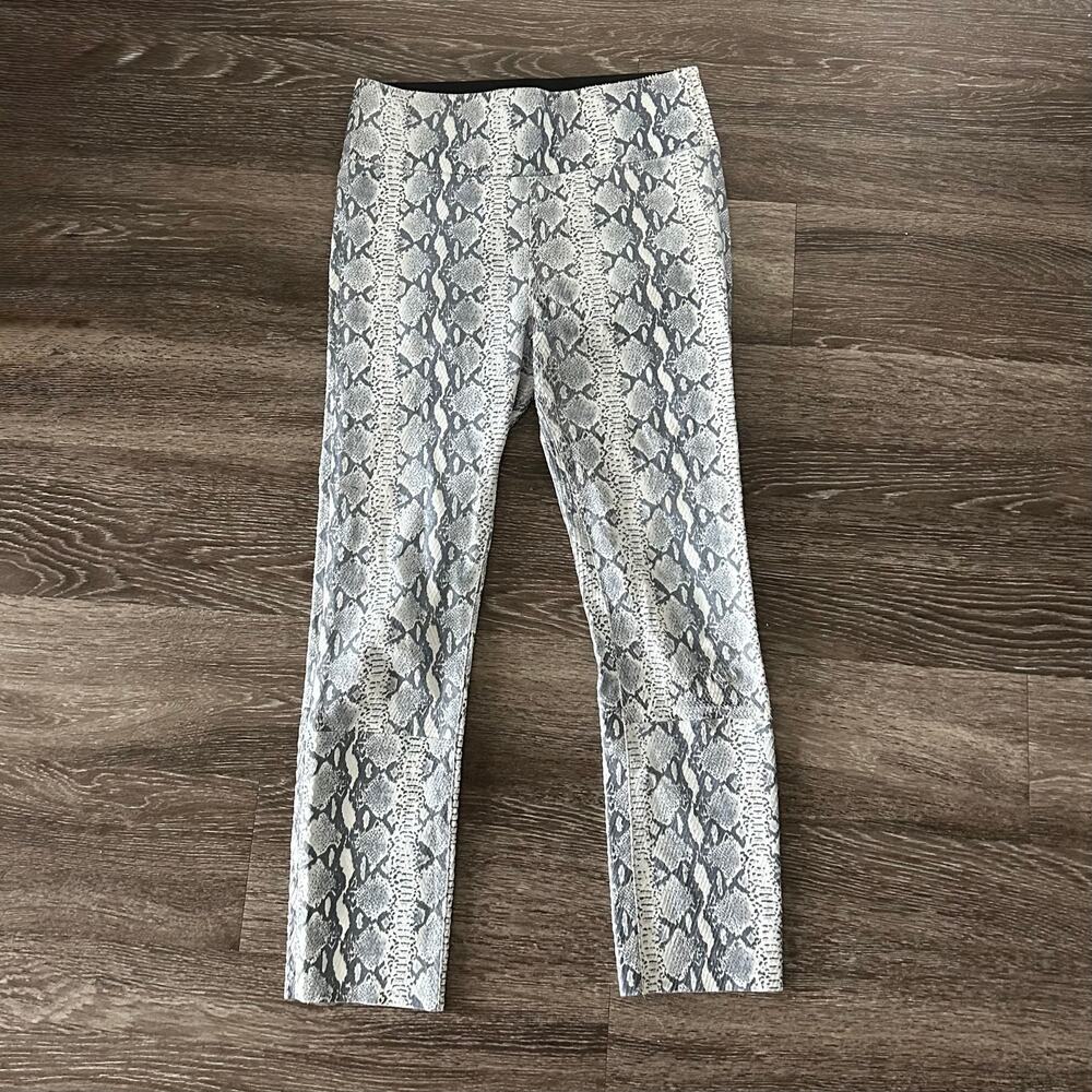 SPRWMN High Waist 3/4 Leather Leggings Gray Snake Print 100% Lambskin Size Large - Picture 15 of 16